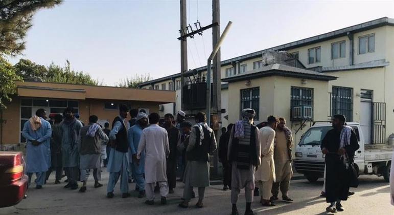 Mesquita da cidade de Kunduz foi alvo de explosão no começo de outubro