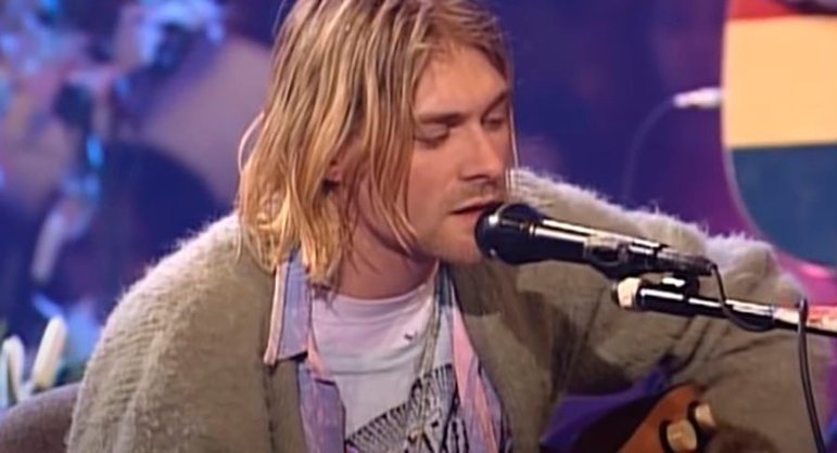 Kurt Cobain - Cantor escocês, vocalista do Nirvana - Morreu em 5/4/1994 - Suicidou-se.