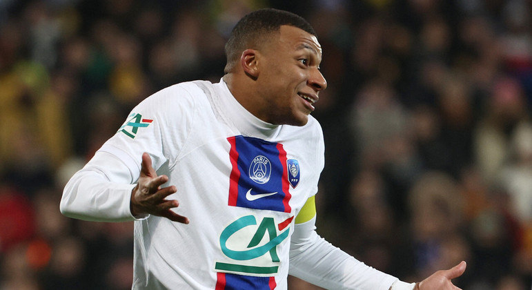 2º Kylian MbappéClube: Paris Saint-Germain (França)Posição: atacante