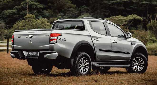 Carros na Web, Mitsubishi L200 Triton Outdoor GLS 2.4 AT 2021