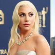 Lady Gaga viu o atentado de 11 de setembro acontecer? Falso (Reprodução/Instagram e HUBERT MICHAEL BOESL / EFE - EPA - DPA - 11.9.2001)