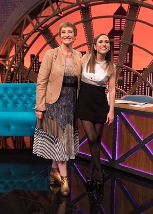 Sonia Bridi e Tatá Werneck no palco do "Lady Night"