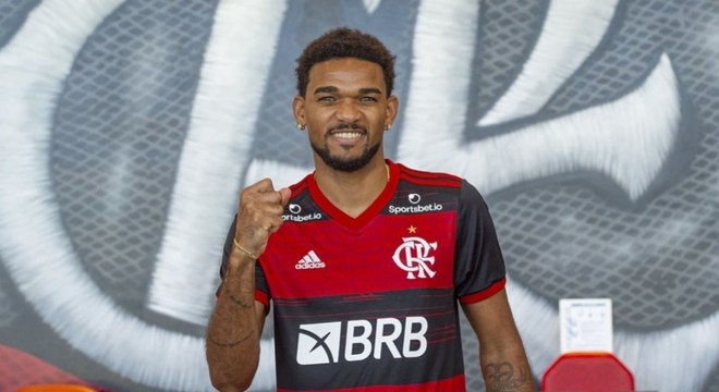 Bruno Viana não é regularizado a tempo e deve perder estreia no Carioca
