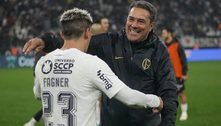 Tá pago? Luxemburgo revela que Fagner perdeu peso após sua chegada ao Corinthians e parabeniza jogador