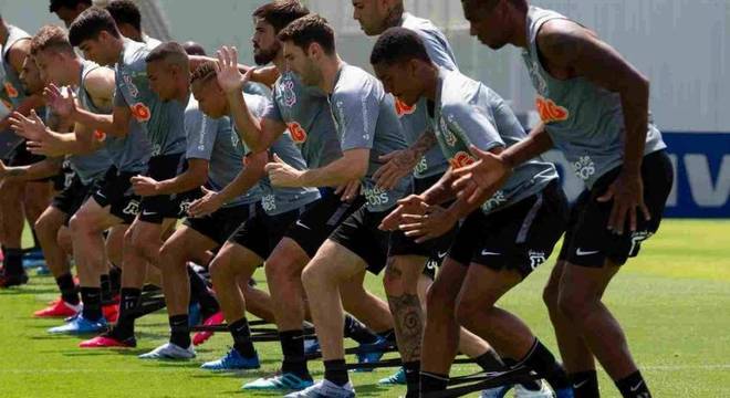 Corinthians terá mês mais tranquilo para treinar