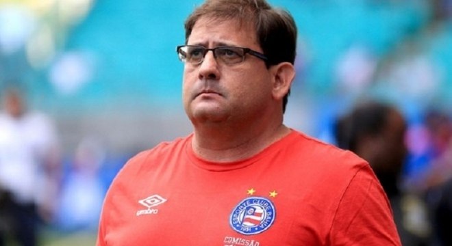 Ficamos chateados e muito, desabafa Guto Ferreira após Goiás