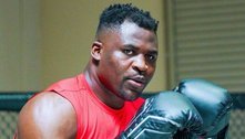 Campeão do UFC se revolta pelas mortes de imigrantes africanos: 'Eu poderia ter sido um deles'