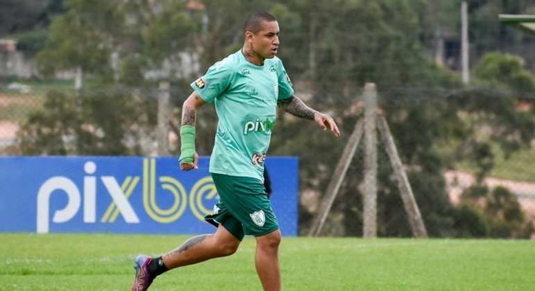 Relacionados do Cruzeiro para enfrentar o América