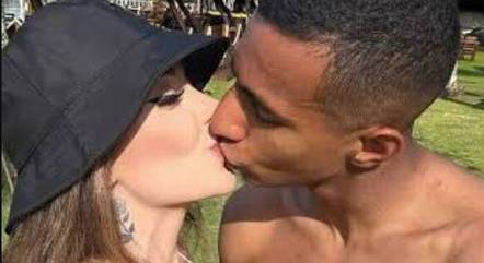 Juhulli acusa Victor Sá de infedelidade