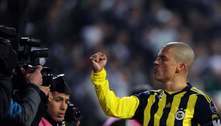 Alex, ídolo do Fenerbahçe, lamenta terremoto que atingiu a Turquia: 'Minhas condolências'