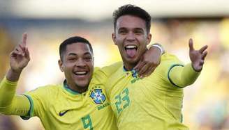 Brasil vence Paraguai e garante vaga no Mundial Sub-20 (Brasil vence Paraguai pelo Sul-Americano e garante vaga no Mundial Sub-20)