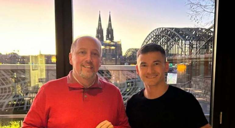 Internationaler Aufstieg, Charles Aranjuez kommt in Porto Alegre an – Sport