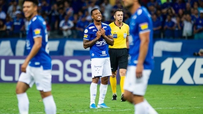Cruzeiro: 16° colocado - 33 pontos - Cruzeiro x Avaí (16/11) / Cruzeiro x CSA (26/11) /