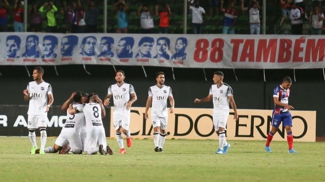Ceará: 15° colocado - 33 pontos - Fortaleza x Ceará (10/11) / Chapecoense x Ceará (16/11) / Botafogo x Ceará (07/12)