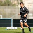 Meia Giuliano é relacionado pela primeira vez no Corinthians (Lance)