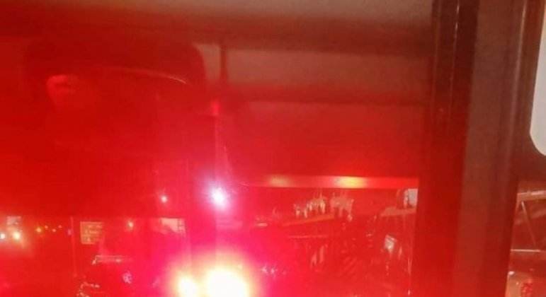 道路に取り残され、コリンチャンスのユニフォームはクート・ペレイラに届かない – ランス