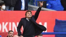 Técnico Antonio Conte corta ketchup e maionese no Tottenham