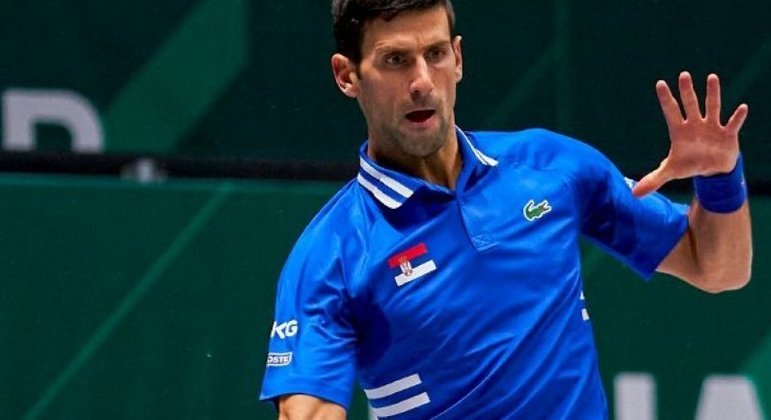 Se realmente for liberado para jogar, Novak Djokovic é o grande favorito a ficar com o título