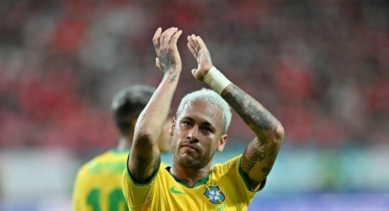 Neymar começa temporada com boas atuações e empolga torcedores