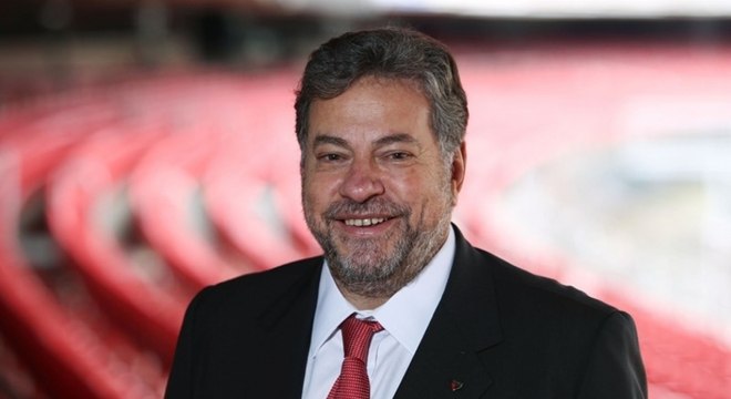 Julio Casares será o presidente do São Paulo nos próximos três anos 