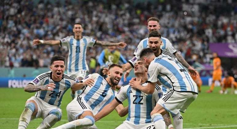 Argentinos enfrentam a seleção croata em busca de vaga na final da Copa do Mundo