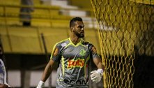 Recuperado da dengue, Darley volta aos treinos e se aproxima de retorno