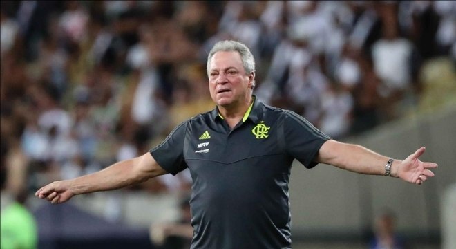 Abel Braga confia na força do elenco do Flamengo na Copa Libertadores