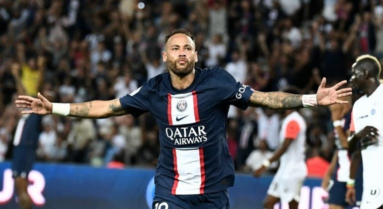 Neymar comemora gol contra o Montpellier neste sábado