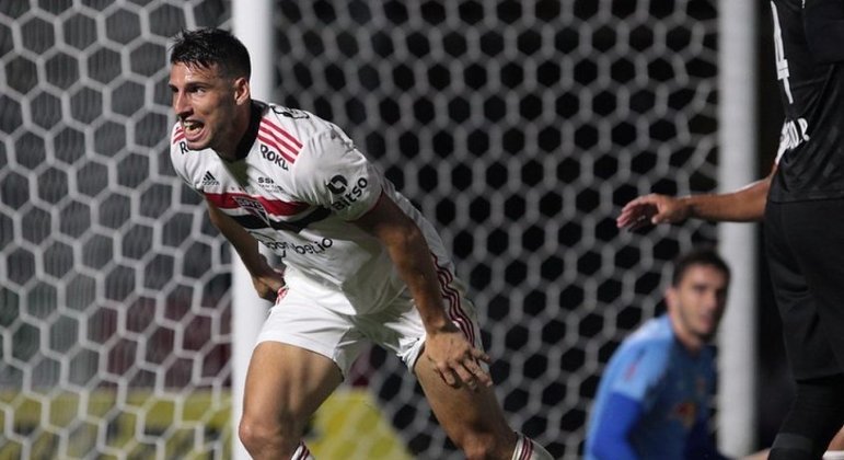 São Paulo: Calleri encerra Paulistão como vice-artilheiro - Futebol - R7 Campeonato  Paulista