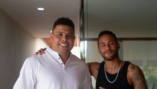 Em live, torcedor pede que Ronaldo compre Neymar e dono do Cruzeiro brinca: 'Quem deve 1 bilhão, deve 2'