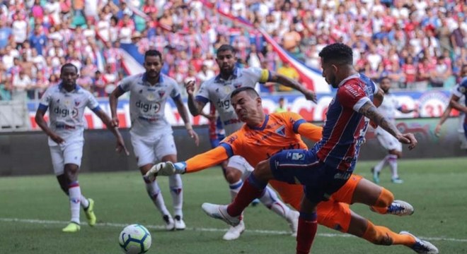 Equipes ficaram no empate neste domingo (15)