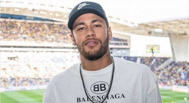 Neymar gostaria de deixar o PSG e retornar ao futebol espanhol