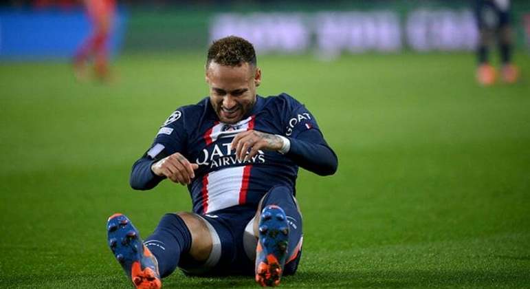 Atuação de Neymar na Liga dos Campeões foi considerada ruim pela imprensa francesa