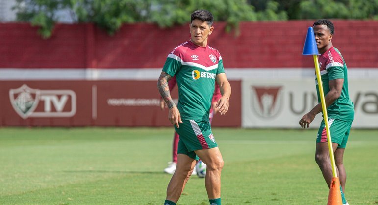 Jhon Arias retorna e Fluminense terá time completo contra o Flamengo -  Esportes - R7 Futebol