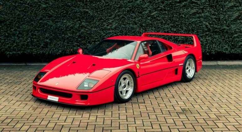 Ferrari foi fabricada em 1990, mas só tem 5.500km rodados