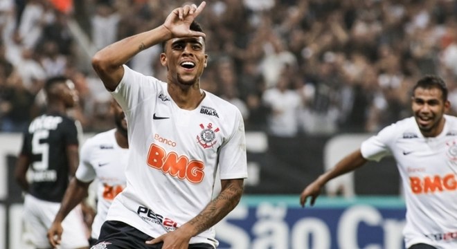 Gustagol marcou o segundo gol do Timão no clássico contra o São Paulo