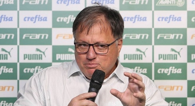 A 15 dias da estreia na Libertadores, Palmeiras ainda tenta fechar elenco
