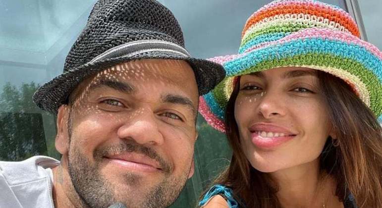 Foto da época em que Daniel Alves e Joana ainda eram um casal
