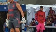 Sem espaço, Diego Alves é exposto por Paulo Sousa e vive novo atrito no Flamengo