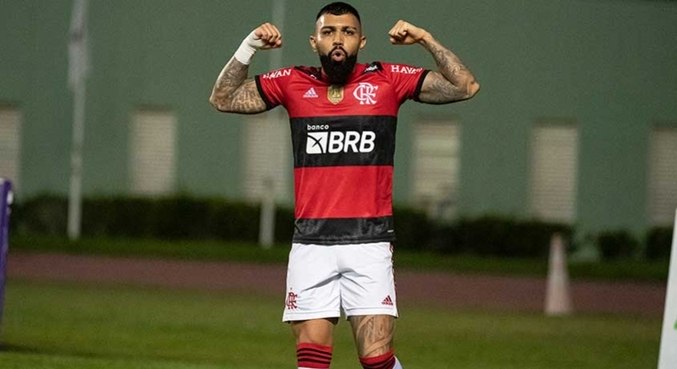 Gabigol fez três gols na partida