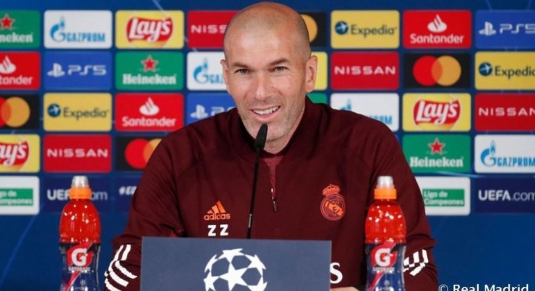 Zidane é o alvo do PSG para substituir Pochettino, diz imprensa europeia
