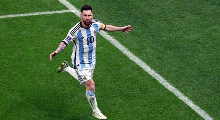 Messi supera Pelé e marca 13 gols em Copas do Mundo