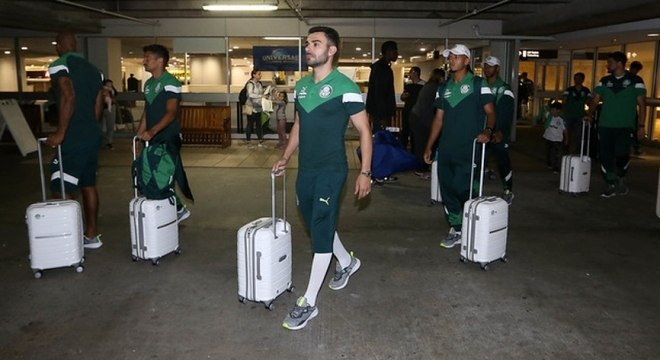 Bruno Henrique faz exame para saber gravidade de lesão nesta segunda-feira