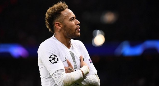 Neymar trocou Barcelona pelo PSG em agosto de 2017 por R$ 824 milhões