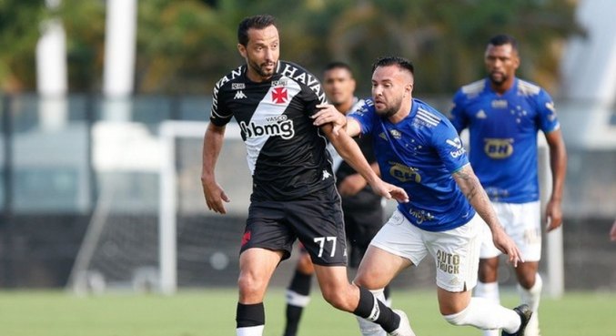 Cruzeiro tem gol anulado no fim e empata com o Bahia em jogo de