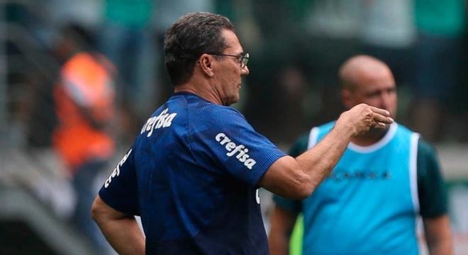 Com vitória sobre o Bugre, Palmeiras assumiu liderança do Grupo B