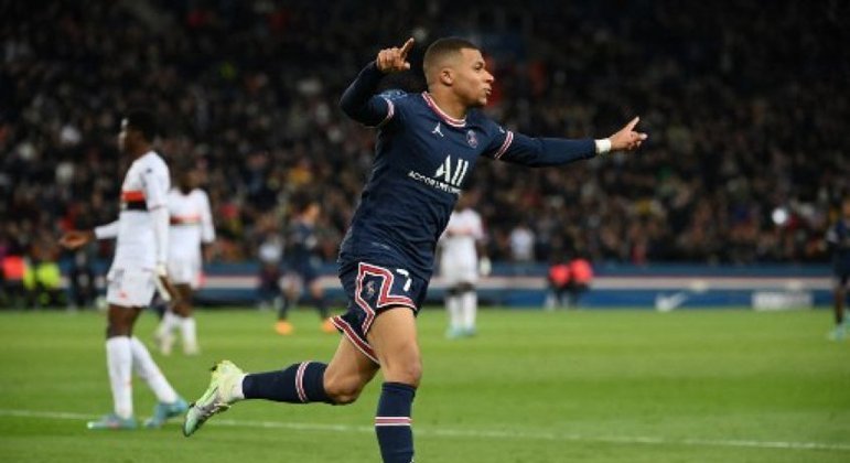 Saiba o que significa a comemoração de Mbappé, estrela da França e do PSG -  Esportes - R7 Lance