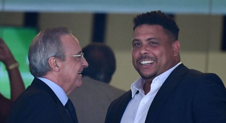 Ronaldo Fenômeno e Joseph Blatter, ex-Presidente da Fifa