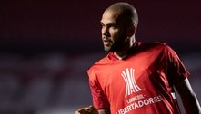 Torcida do Fluminense invade redes sociais de Daniel Alves