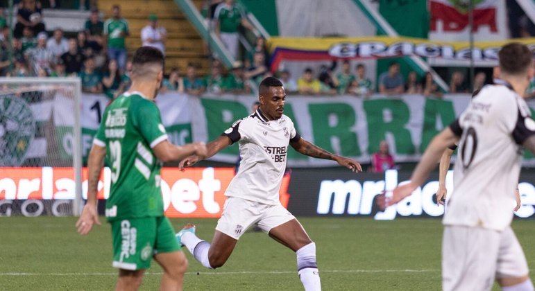 Em jogo de quatro gols, CRB e Ituano ficam no empate no Rei Pelé